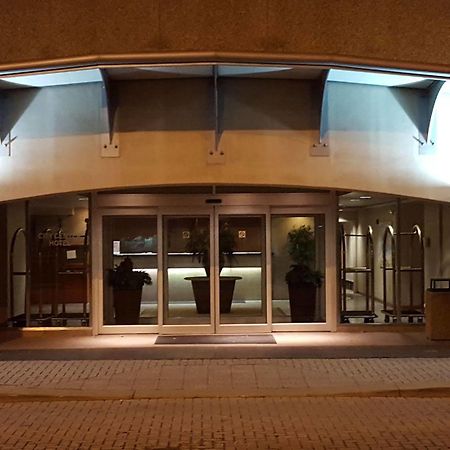 Rodeway Inn אקרון מראה חיצוני תמונה
