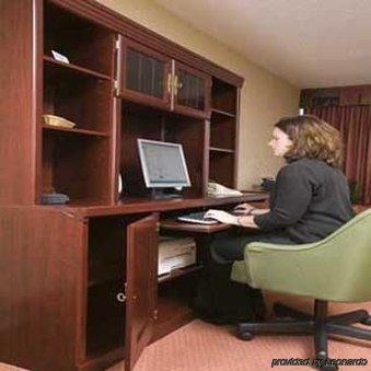 Rodeway Inn אקרון חדר תמונה