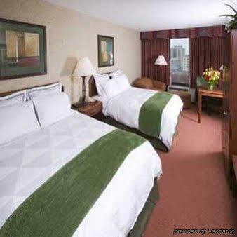 Rodeway Inn אקרון מראה חיצוני תמונה