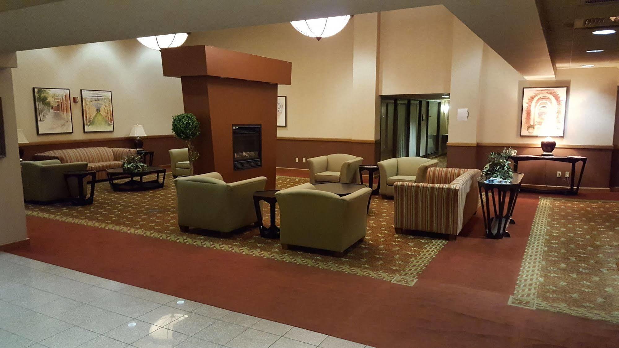 Rodeway Inn אקרון מראה חיצוני תמונה